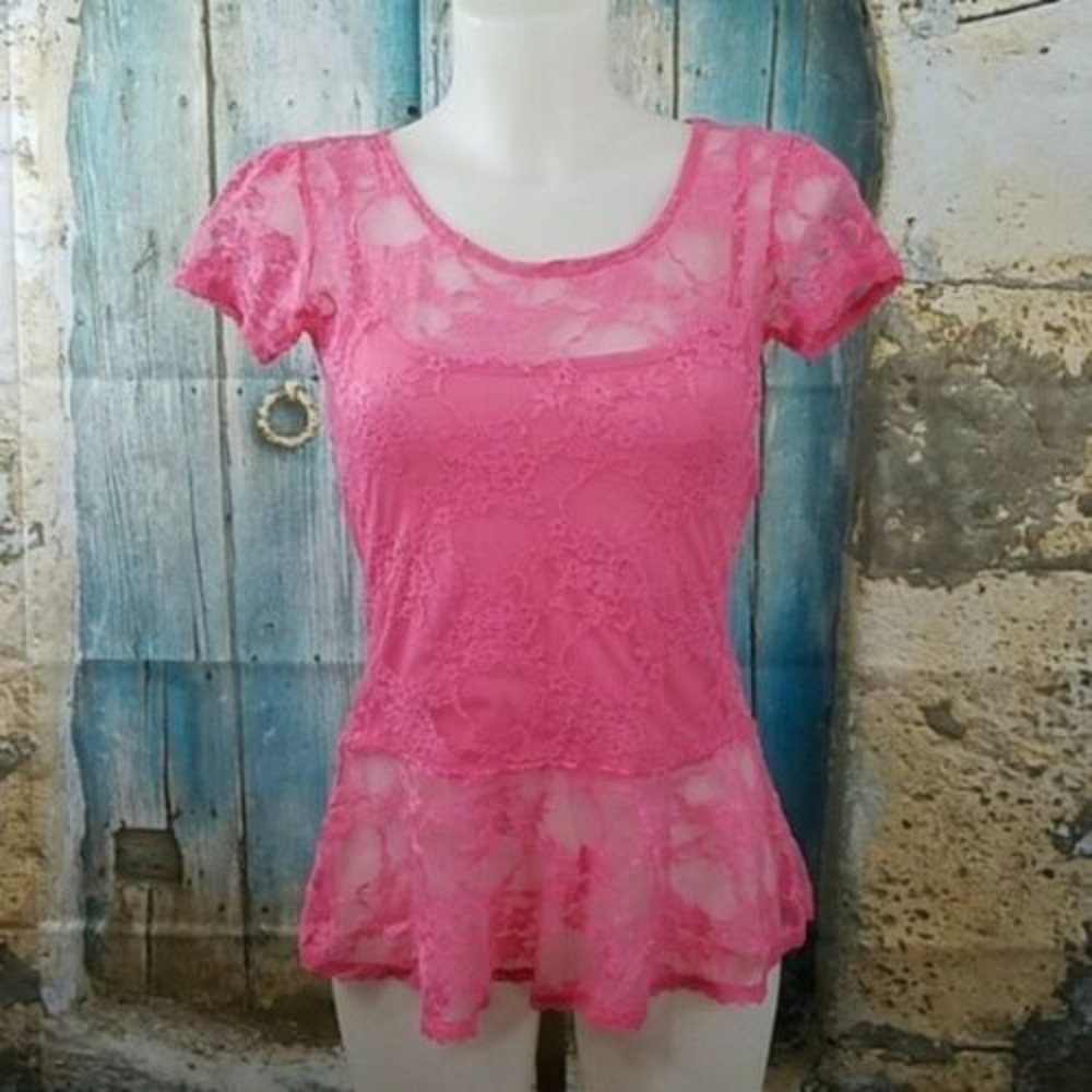 DEREK HEART PINK LACE OVERLAY TOP MEDIUM-EUC
